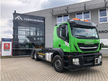 Pacēlājs ar āķi IVECO Stralis 460