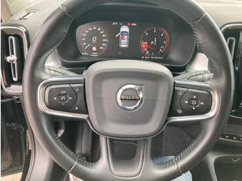 Volvo XC 40 D3 Momentum Pro AWD līzingu Volvo XC 40 D3 Momentum Pro AWD: foto 5
