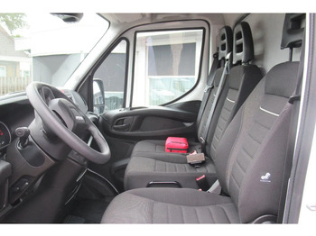 Furgons ar slēgtā virsbūve Iveco Daily 35C16 Bak + klep: foto 5