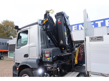 Kravas auto ar manipulatoru Mercedes-Benz Actros 2133 L Trekker + Hiab Kraan met City Trailer: OT-92-VD: foto 2 Kravas auto ar manipulatoru Mercedes-Benz Actros 2133 L Trekker + Hiab Kraan met City Trailer: OT-92-VD: foto 2