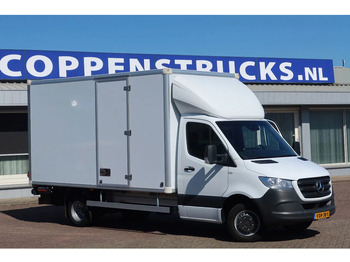 Furgons ar slēgtā virsbūve Mercedes-Benz Sprinter 515 CDI: foto 2