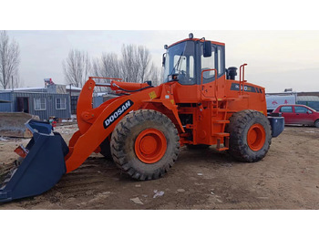 Riteņu iekrāvējs DOOSAN DL503