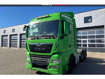 Vilcējs MAN TGX 28.500