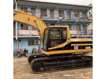 Kāpurķēžu ekskavators CATERPILLAR 320CL