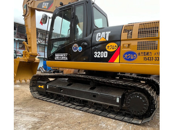 Kāpurķēžu ekskavators CATERPILLAR 320CL