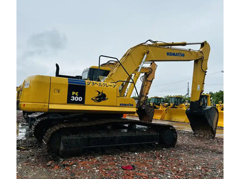 Kāpurķēžu ekskavators KOMATSU PC300-7