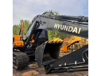 Ekskavators HYUNDAI