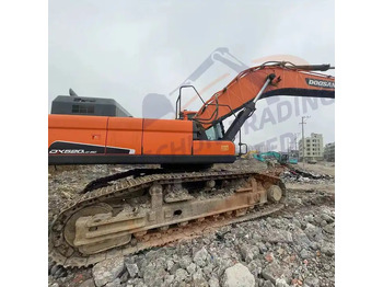 Ekskavators DOOSAN