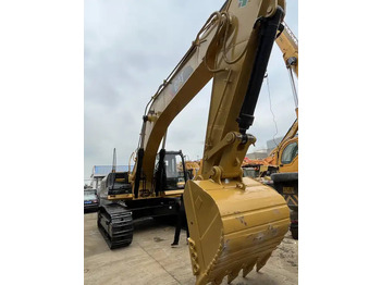 Kāpurķēžu ekskavators CATERPILLAR 320CL