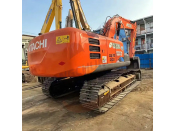 Kāpurķēžu ekskavators HITACHI ZX200