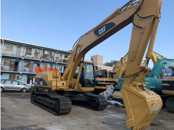 Kāpurķēžu ekskavators hot used excavator cat 312 320c 320d 330 Japan used caterpillar excavator for sale: foto 2