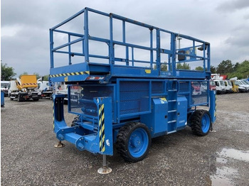 Šķērveida pacēlājs Genie GS4390 - 15,11m, diesel, 4x4: foto 2