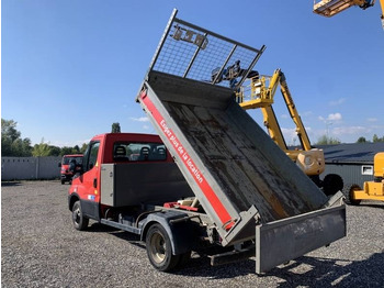 Kravas automašīna pašizgāzējs IVECO Daily 35c13