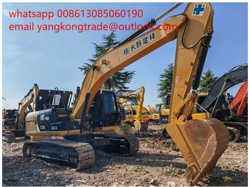 Kāpurķēžu ekskavators CATERPILLAR 323D2L