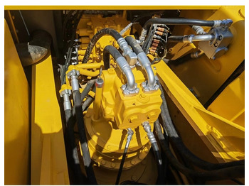 Kāpurķēžu ekskavators komatsu 2023Komatsu PC450-8: foto 3