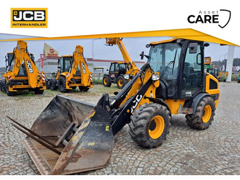 Riteņu iekrāvējs JCB 406