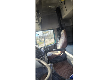 Kokvedējs VOLVO FH 460: foto 5