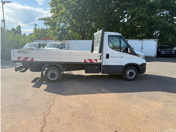 Automašīna ar kravas platformu Iveco Daily 35 S 12: foto 5