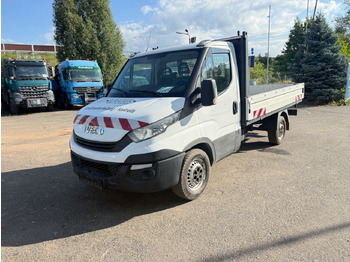 Automašīna ar kravas platformu Iveco Daily 35 S 12: foto 3