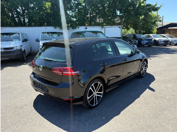 Sedans Volkswagen Golf VII Lim. Lounge BMT R-line: foto 4