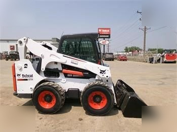 Kompaktiekrāvējs BOBCAT S770