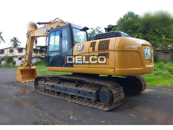Kāpurķēžu ekskavators CATERPILLAR 323D3
