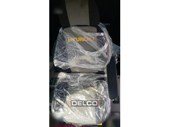 HYUNDAI ROBEX 210 līzingu HYUNDAI ROBEX 210: foto 5