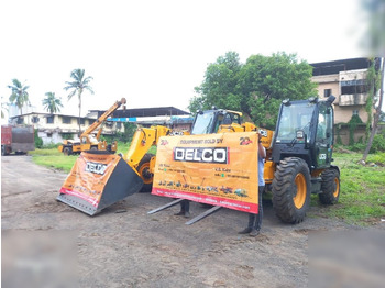 Teleskopiskais iekrāvējs JCB