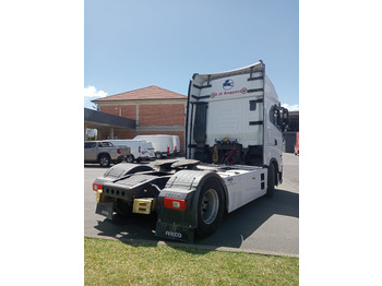 Vilcējs IVECO SWAY 510CV: foto 3