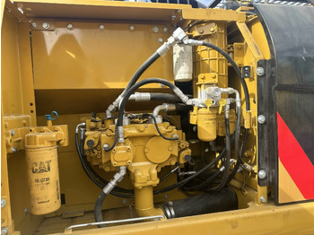 Kāpurķēžu ekskavators CAT 320D: foto 5