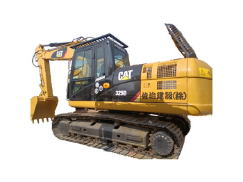 Kāpurķēžu ekskavators CATERPILLAR 325D