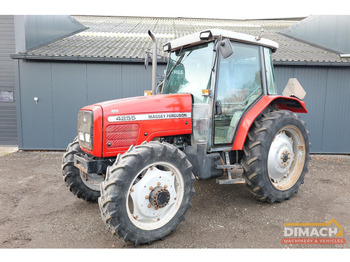 Traktors MASSEY FERGUSON