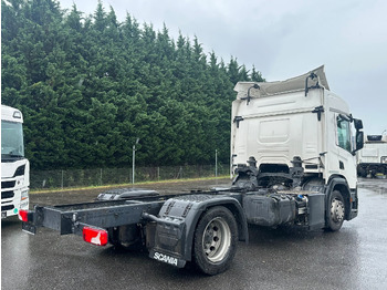 Šasija kravas automašīna SCANIA P220 / RAMA DO ZABUDOWY / ROZSTAW OSI 3.90 M / SILNIK 6 / WYWROTKA / BECZKA / HAKOWIEC / UTRZYMANIE DRÓG / AUTOMAT / 2019 ROK / NISKI PRZEBIEG: foto 3