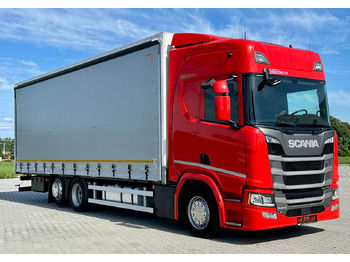 Kravas automašīna ar tentu SCANIA R 410