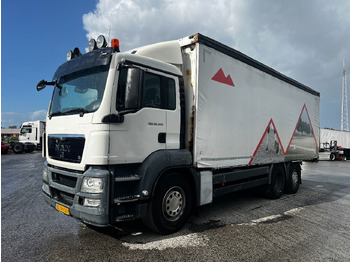 Kravas automašīna ar tentu MAN TGS 26.400