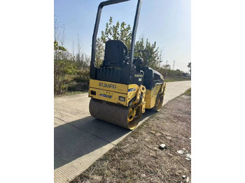 Ceļu veltnis BOMAG
