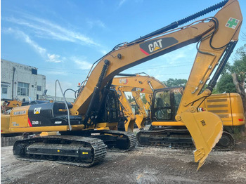 Kāpurķēžu ekskavators CAT 324 D2L: foto 4