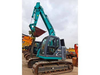 Kāpurķēžu ekskavators KOBELCO