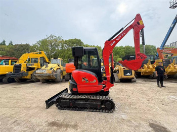 Mini-ekskavators Kubota U 35-3: foto 4