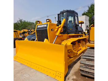 Buldozers SHANTUI