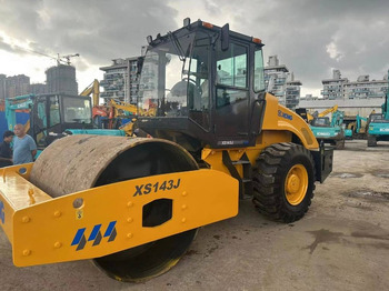 Vibrorullis XCMG XS143