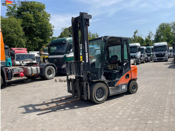 Dīzeļiekrāvējs DOOSAN
