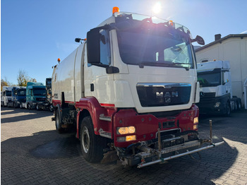 Ielu tīrīšanas mašīna MAN TGS 18.440