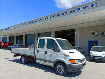 Automašīna ar kravas platformu IVECO Daily 35c11
