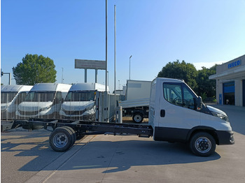 Komercauto IVECO DAILY 35C16 MOD. 2025 A TELAIO NUOVO: foto 4