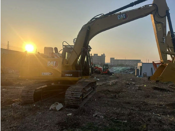 Kāpurķēžu ekskavators CATERPILLAR 315D