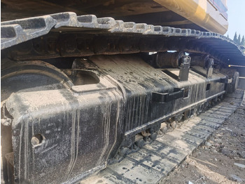 Kāpurķēžu ekskavators CATERPILLAR 325B