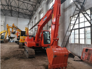 Kāpurķēžu ekskavators Doosan DH150LC-7: foto 4