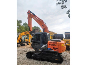 Hitachi ZX120 līzingu Hitachi ZX120: foto 3