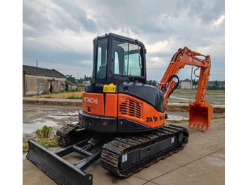 Mini-ekskavators Hitachi ZX50U: foto 2